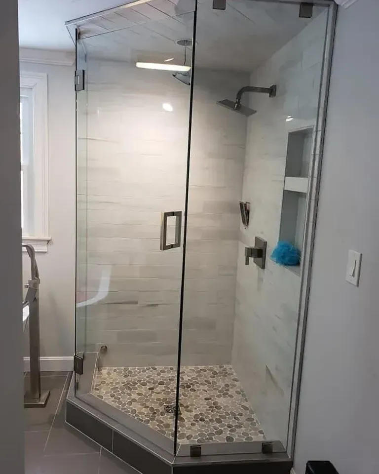 Corner shower glass with chrome hinges
